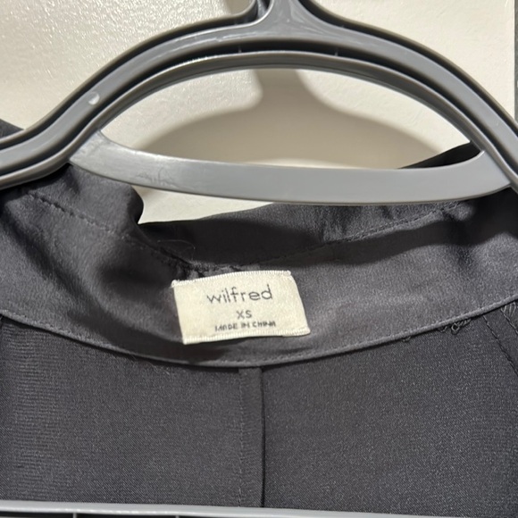 Wilfred Satin Button-Up Shirt - Picture 2 of 3